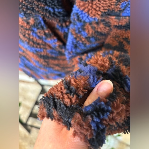 lululemon athletica Blue and Brown Fleece Hoodie - Picture 5 of 9